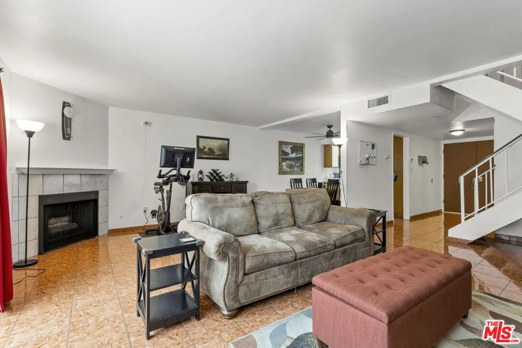 11000 Woodruff Avenue 29, Downey, California 90241 home-pic-12